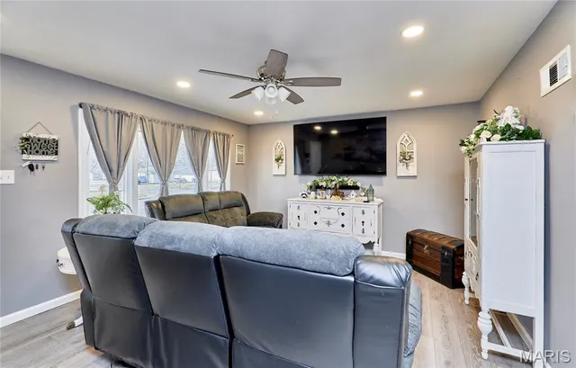 $228,000 | 525 Mullanphy Road, Florissant, MO 63031