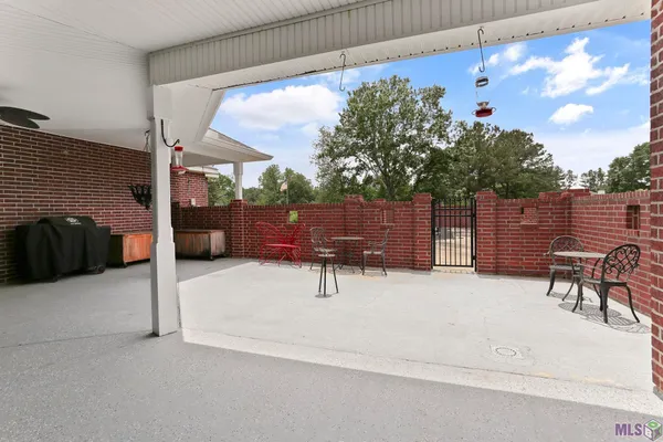 $675,000 | 12182 Indigo Drive, St. Francisville, LA 70775