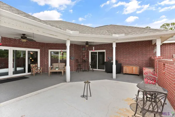 $675,000 | 12182 Indigo Drive, St. Francisville, LA 70775