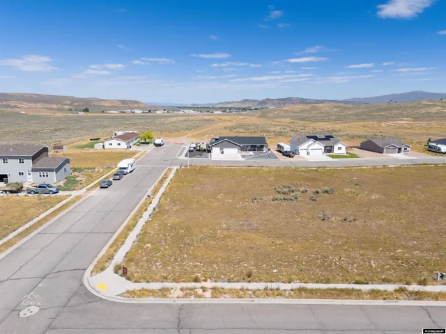 $94,000 | 324 Ottley Drive, Evanston, WY 82930