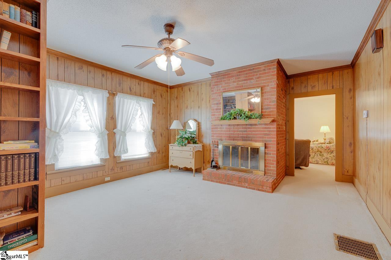 777 State Rd S-42-653 Greer, SC 29651 - Photo 17 of 36