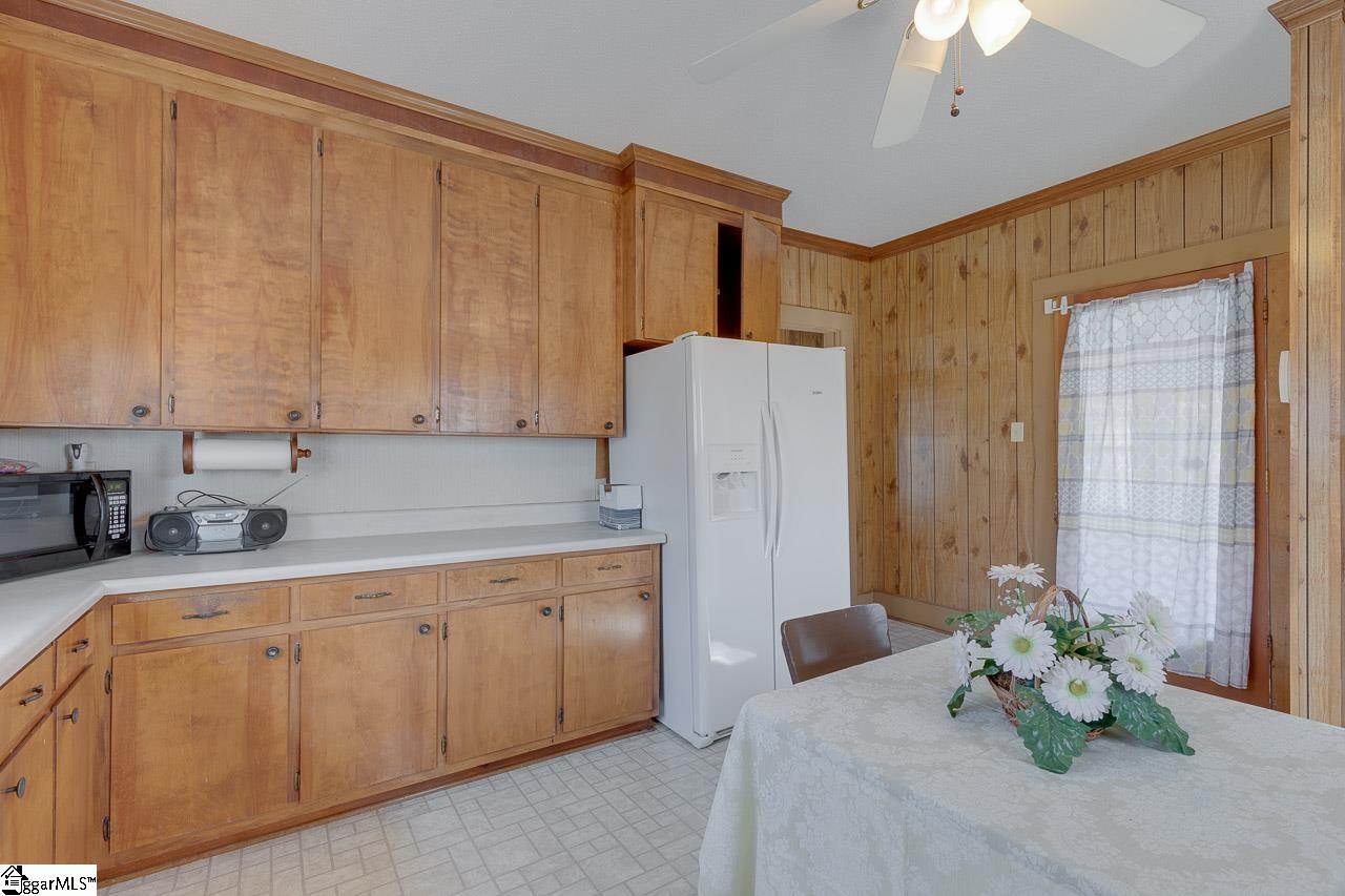 777 State Rd S-42-653 Greer, SC 29651 - Photo 25 of 36