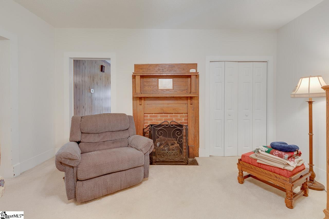 777 State Rd S-42-653 Greer, SC 29651 - Photo 10 of 36