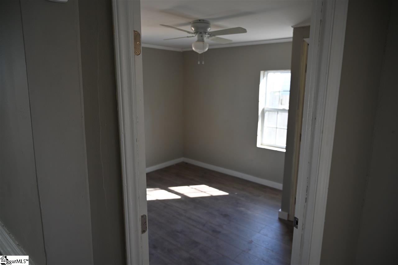 5 Hendricks Street Greenville, SC 29607 - Photo 4 of 16