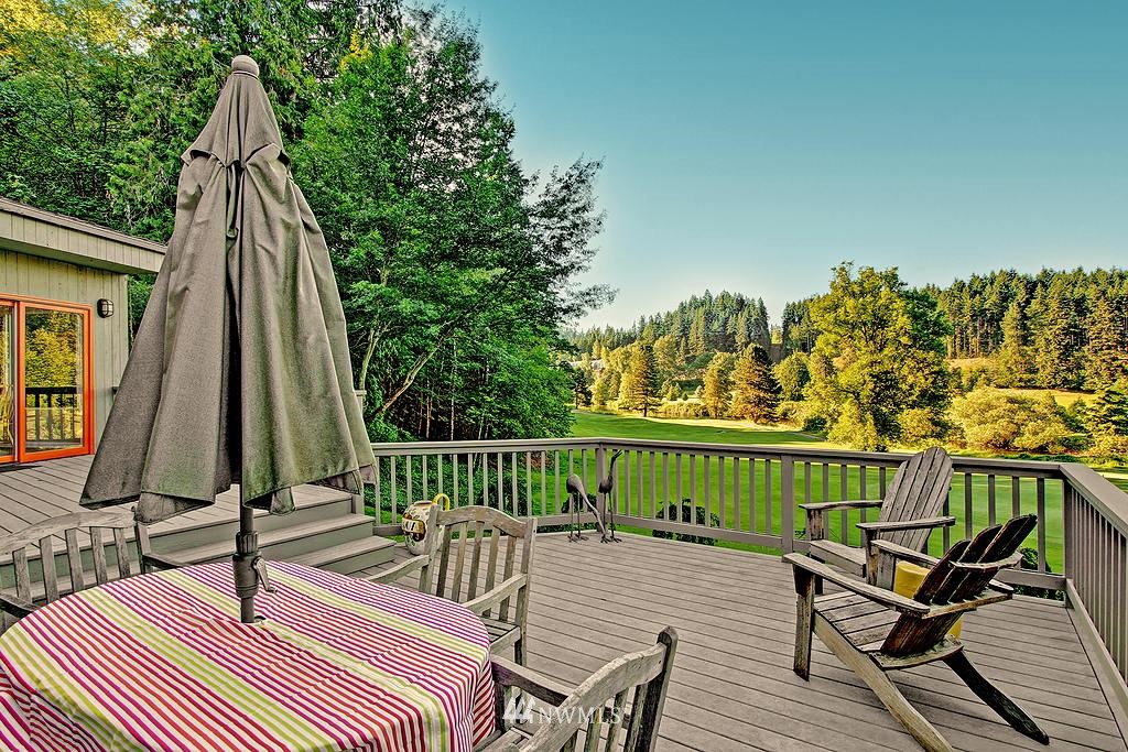 9226 Valhalla Way Bothell, WA 98011 - Photo 1 of 19 Gallery Image 1