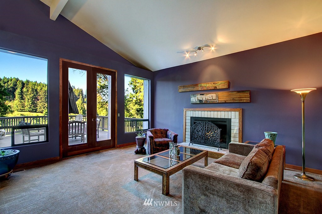 9226 Valhalla Way Bothell, WA 98011 - Photo 7 of 19 Gallery Image 7