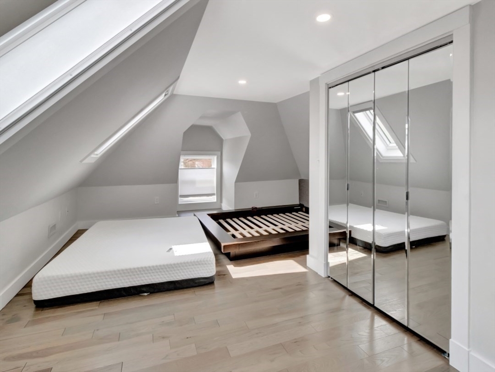 10 Oak Street, Unit 2 Saugus, MA 01906 - Photo 20 of 25