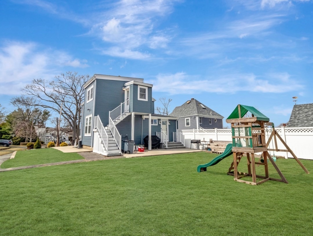 10 Oak Street, Unit 2 Saugus, MA 01906 - Photo 22 of 25