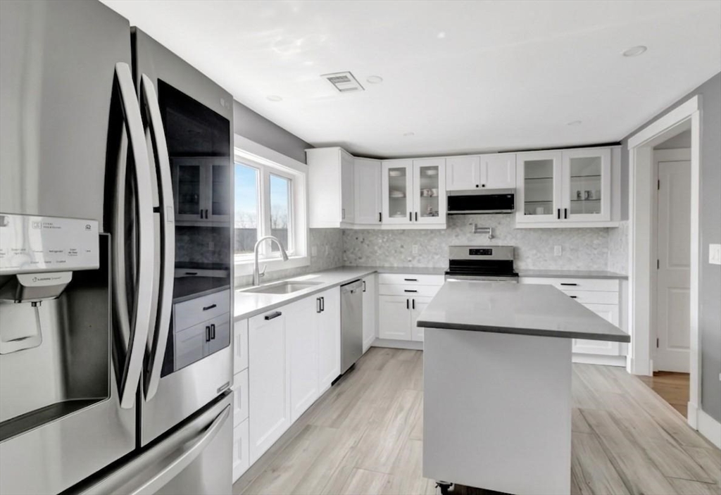 10 Oak Street, Unit 2 Saugus, MA 01906 - Photo 7 of 25