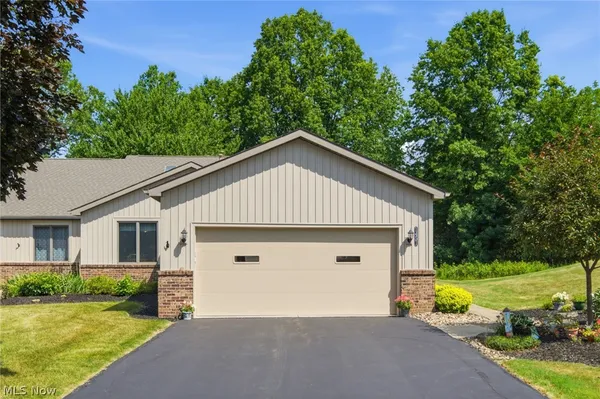 $265,000 | 1451 Tripodi Circle, Niles, OH 44446
