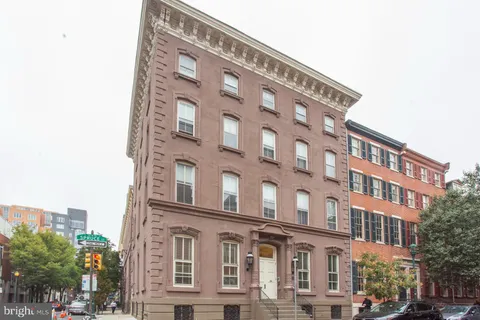 $348,900 | 1035 Spruce Street, Unit 106, Philadelphia, PA 19107
