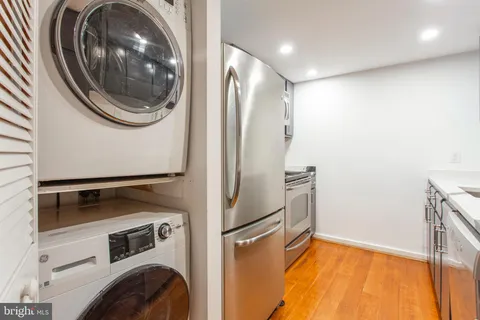 $348,900 | 1035 Spruce Street, Unit 106, Philadelphia, PA 19107