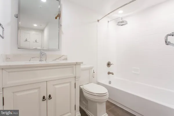 $348,900 | 1035 Spruce Street, Unit 106, Philadelphia, PA 19107