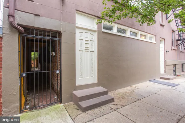 $348,900 | 1035 Spruce Street, Unit 106, Philadelphia, PA 19107
