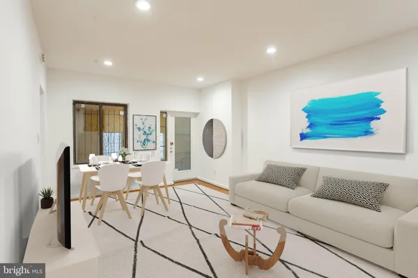 $348,900 | 1035 Spruce Street, Unit 106, Philadelphia, PA 19107