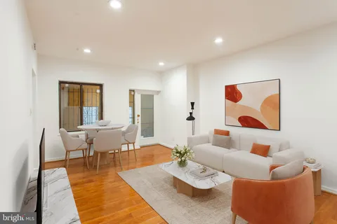 $348,900 | 1035 Spruce Street, Unit 106, Philadelphia, PA 19107