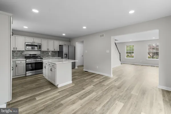 $390,000 | 33 Trilby Avenue, Westville, NJ 08093