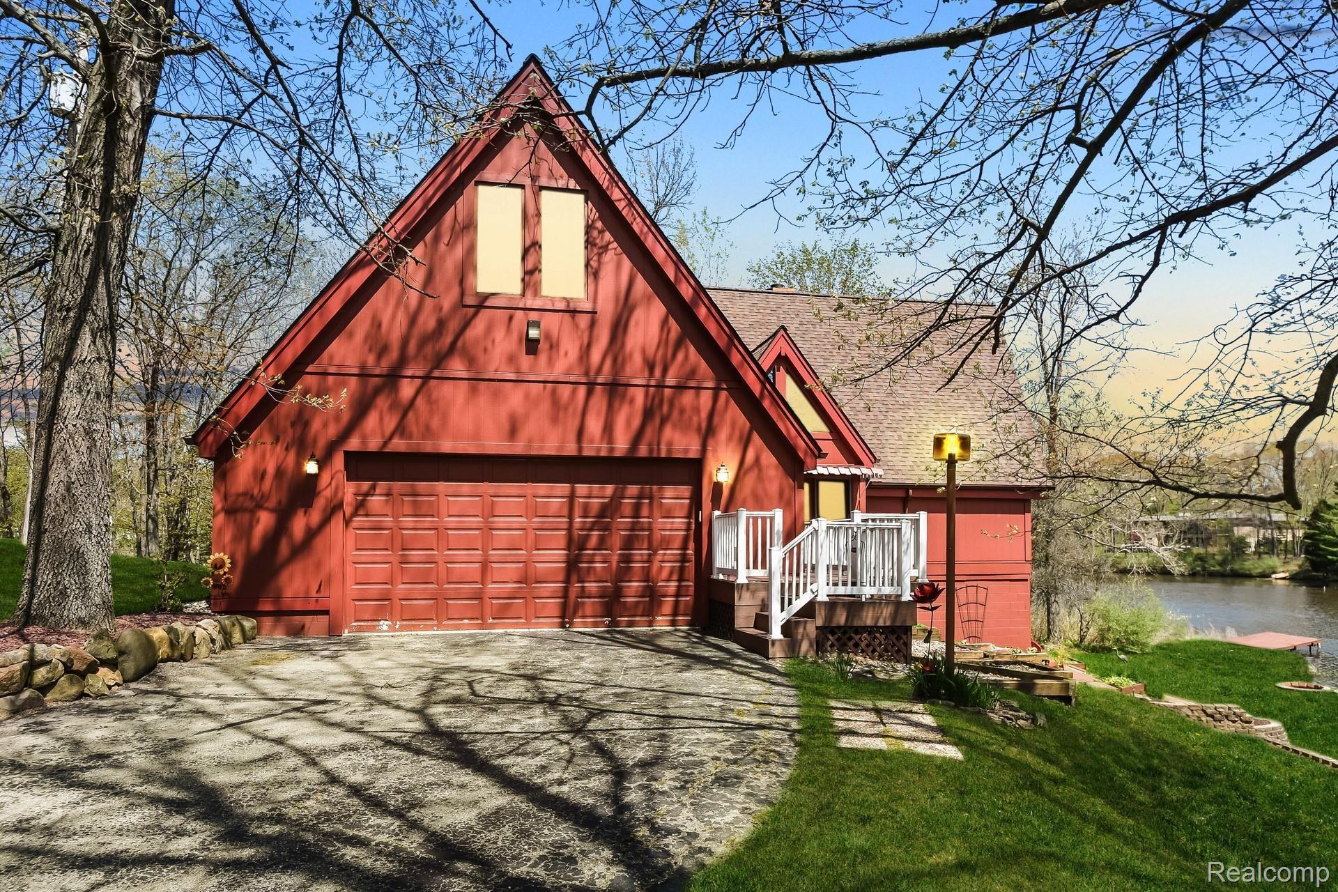 6350 Linden Road Fenton, MI 48430 - Photo 46 of 46 EE517DFE-D978-4C3A-AA7D-214885E75B32.jpeg