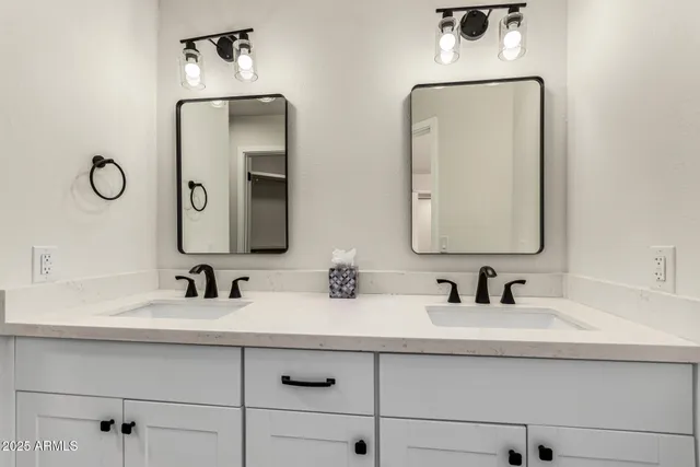 $545,000 | 1538 East Laurel Avenue, Gilbert, AZ 85234