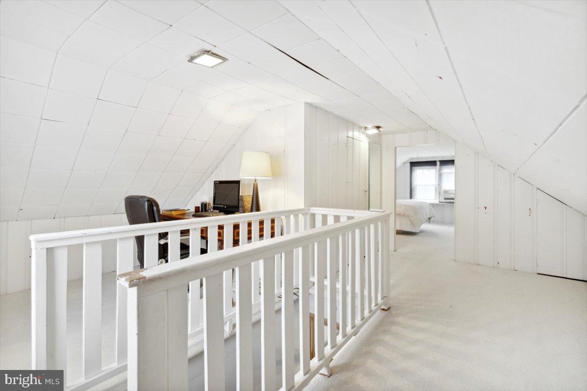 2725 Hawthorne Road Glenside, PA 19038 - Photo 19 of 31 Gallery Image 19