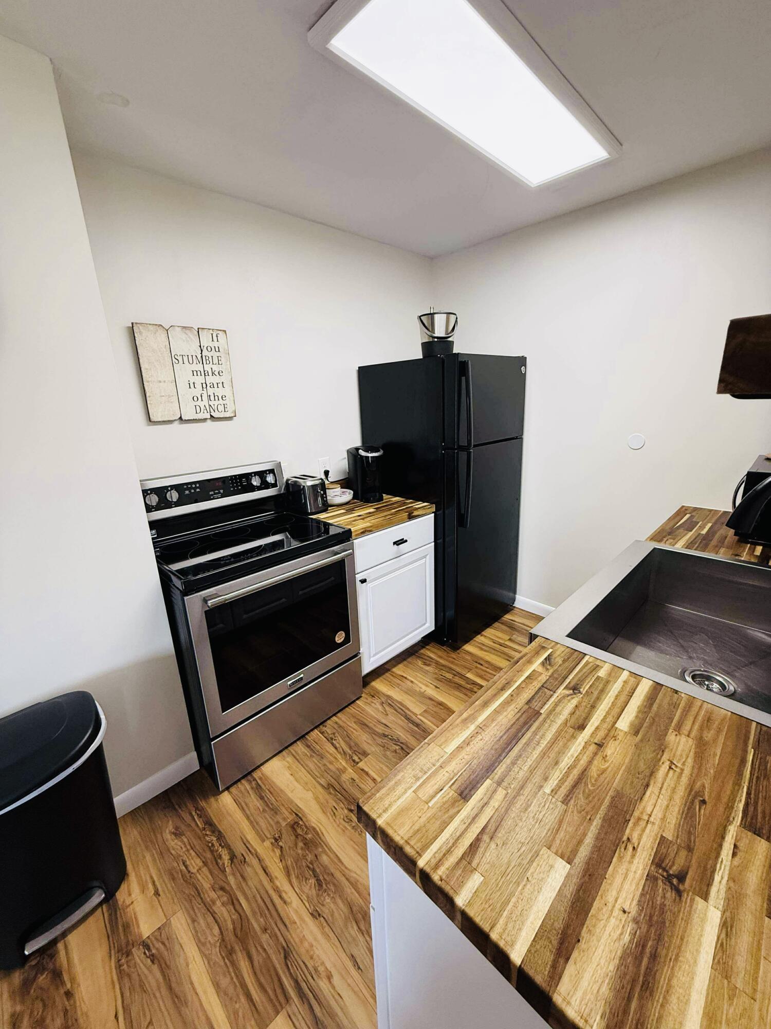 465 Main Street Gouldsboro, ME 04607 - Photo 14 of 27 ef5bb1191010a79b5ec6f4ed485f57ad