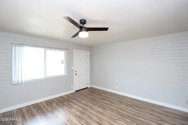 $1,049 | 6040 North 21st Avenue, Unit 8, Phoenix, AZ 85015