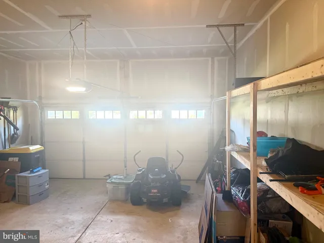 an empty room with an entryway