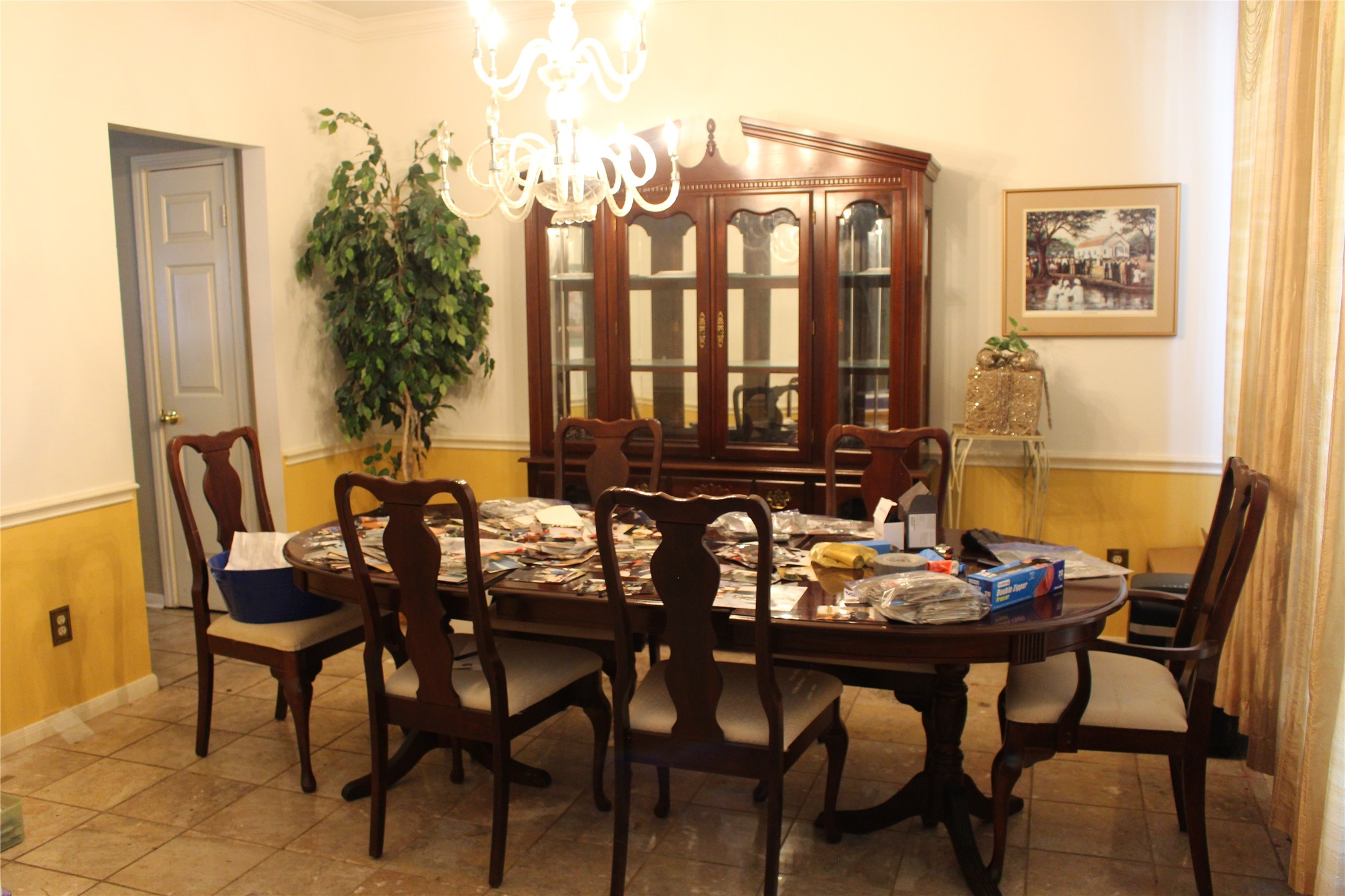 4103 Sablemist Court Houston, TX 77014 - Photo 8 of 29 a view of a dining room with furniture and window