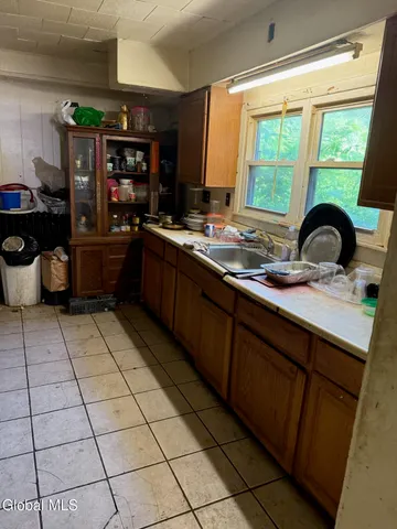 $159,999 | 281 Sherman Street, Albany, NY 12206