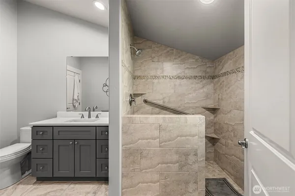 $699,500 | 8997 Crescent Bar Road Northwest, Unit 219, Quincy, WA 98848