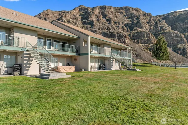 $699,500 | 8997 Crescent Bar Road Northwest, Unit 219, Quincy, WA 98848