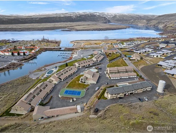 $699,500 | 8997 Crescent Bar Road Northwest, Unit 219, Quincy, WA 98848