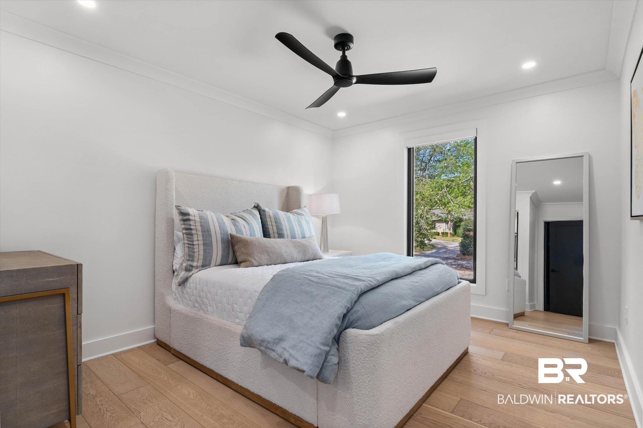 69 Jordan Lane Mobile, AL 36608 - Photo 31 of 57 Bedroom featuring light wood finished floors, ceiling fan, crown molding, and recessed lighting