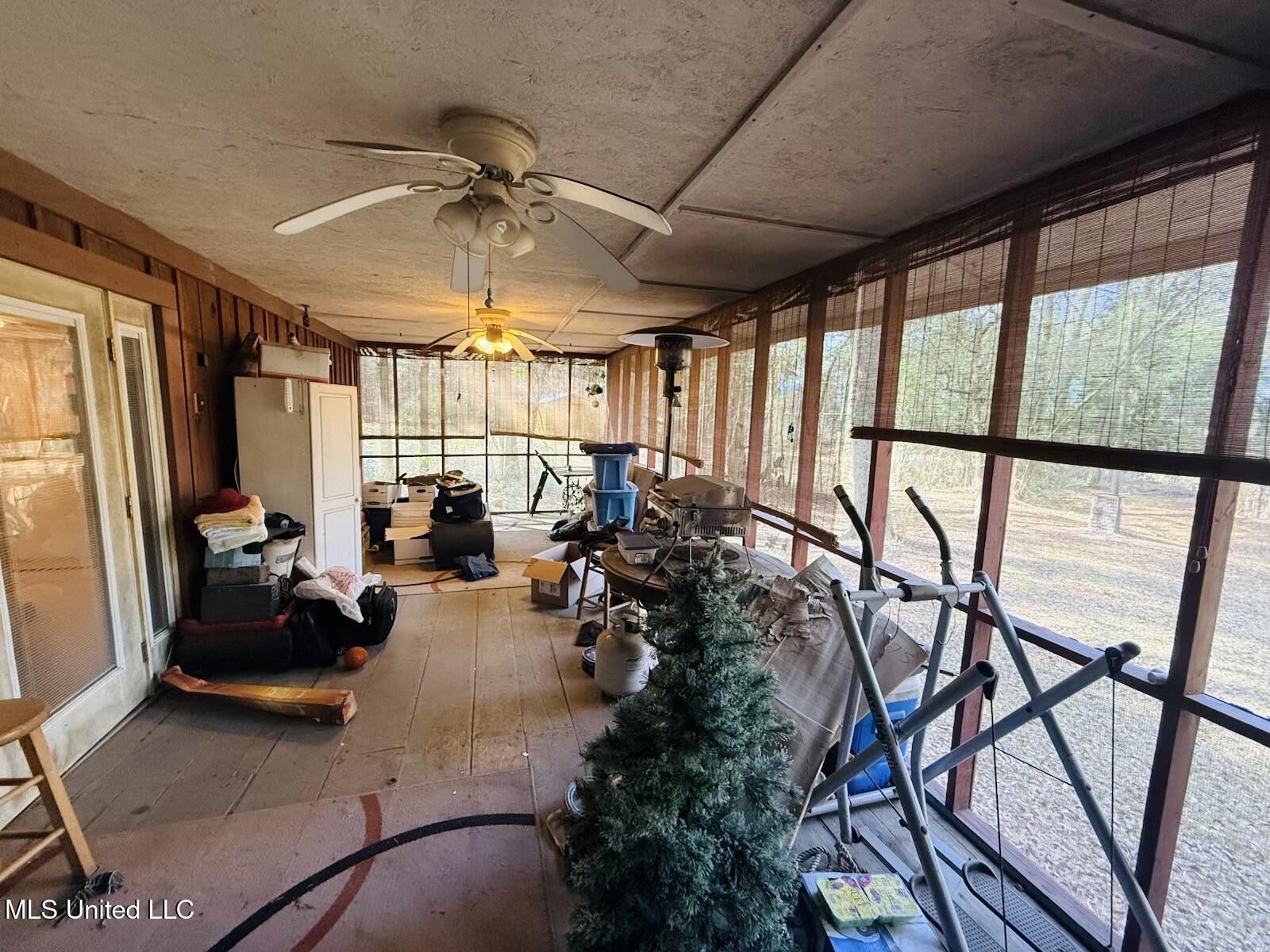87 Russell Lane Moselle, MS 39459 - Photo 2 of 10 IMG_1751
