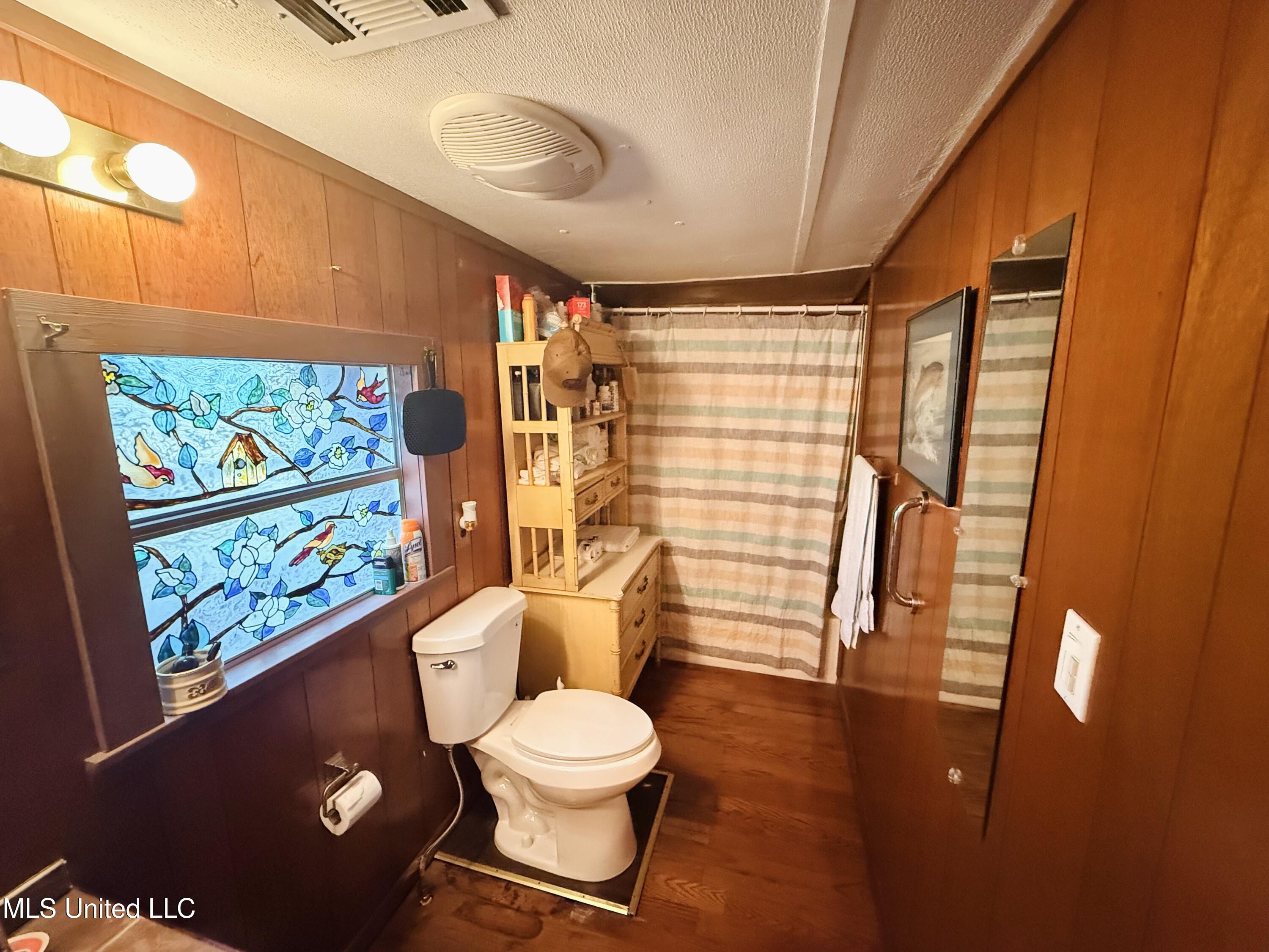 87 Russell Lane Moselle, MS 39459 - Photo 6 of 10 IMG_1748