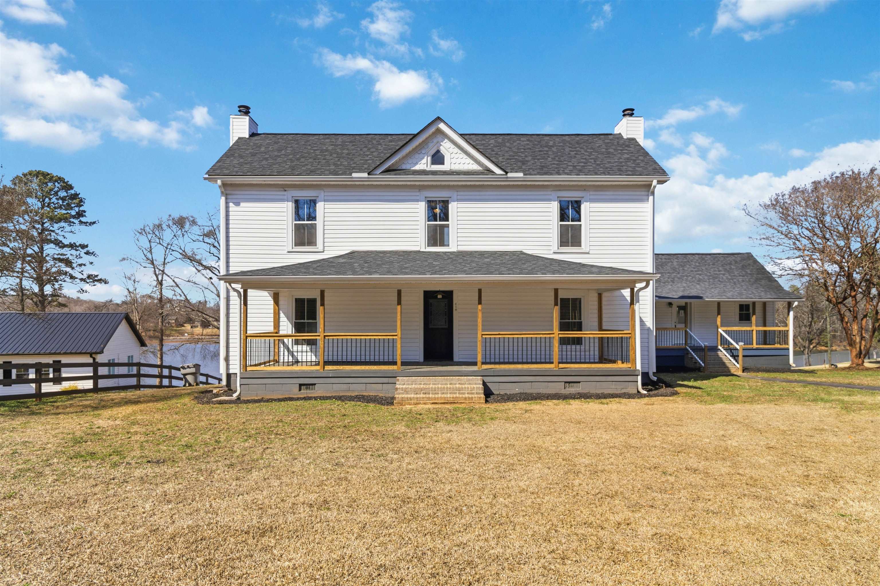410 Berry Shoals Road Duncan, SC 29334 - Photo 3 of 21