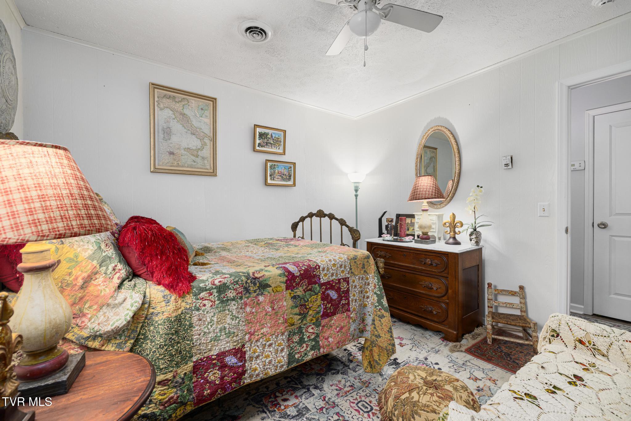 405 Beidleman Creek Road Bristol, TN 37620 - Photo 30 of 63 IMG_1937