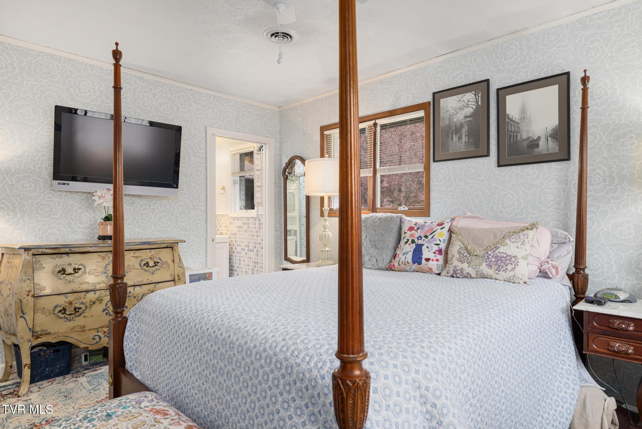 405 Beidleman Creek Road Bristol, TN 37620 - Photo 32 of 63 IMG_1952