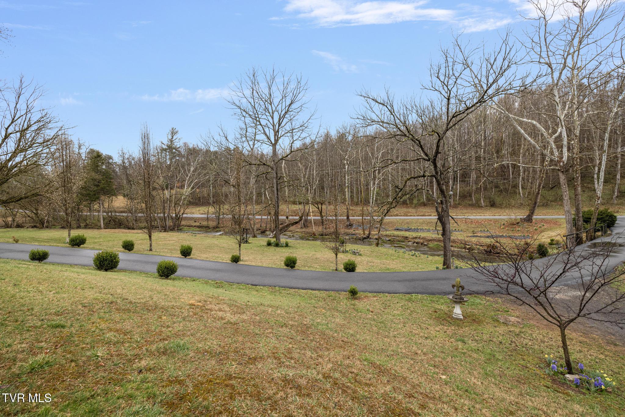 405 Beidleman Creek Road Bristol, TN 37620 - Photo 46 of 63 IMG_2011