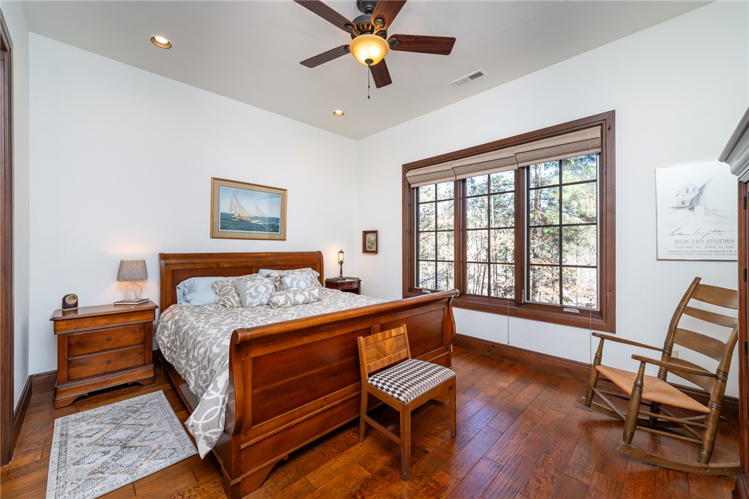 215 Long Ridge Road Sunset, SC 29685 - Photo 26 of 50 2nd Bedroom