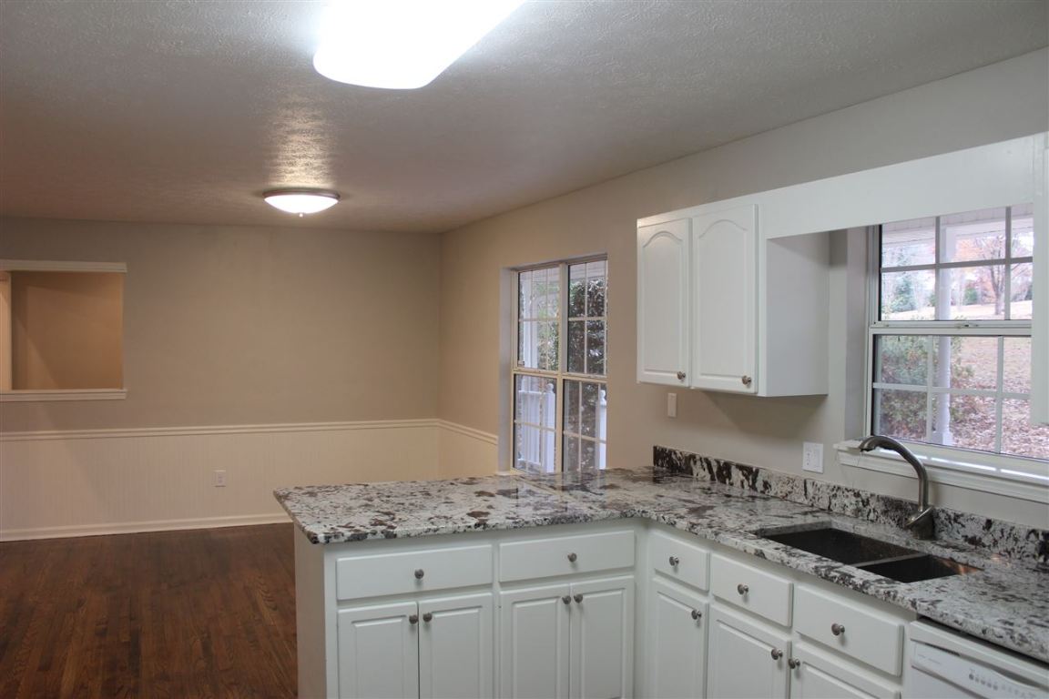 13110 Janda Road Seneca, SC 29672 - Photo 6 of 30 Gallery Image 6