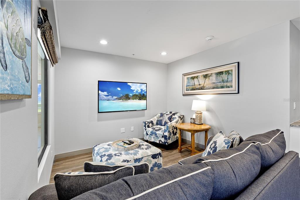 603 Longboat Club Road, Unit 304N Longboat Key, FL 34228 - Photo 35 of 43 a living room with furniture