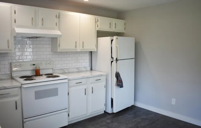 $339,500 | 81 Belmont Avenue, Belfast, ME 04915