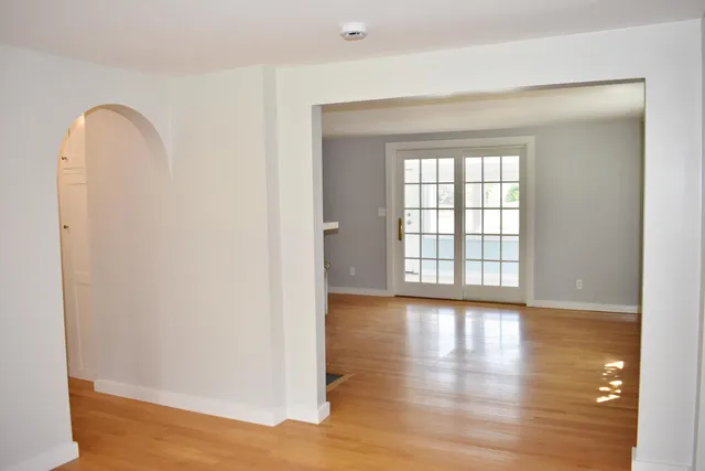 $339,500 | 81 Belmont Avenue, Belfast, ME 04915