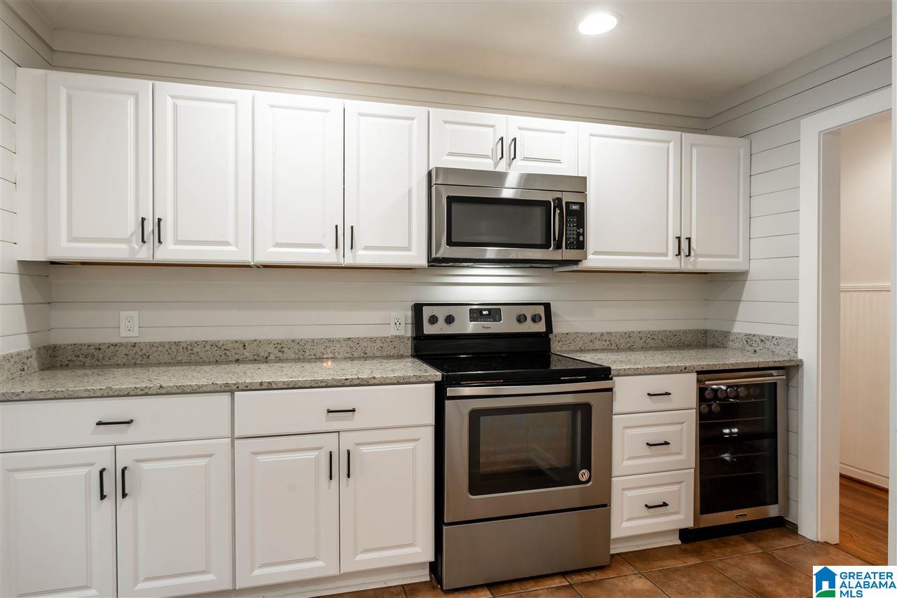 1228 Cresthill Road Birmingham, AL 35213 - Photo 16 of 34