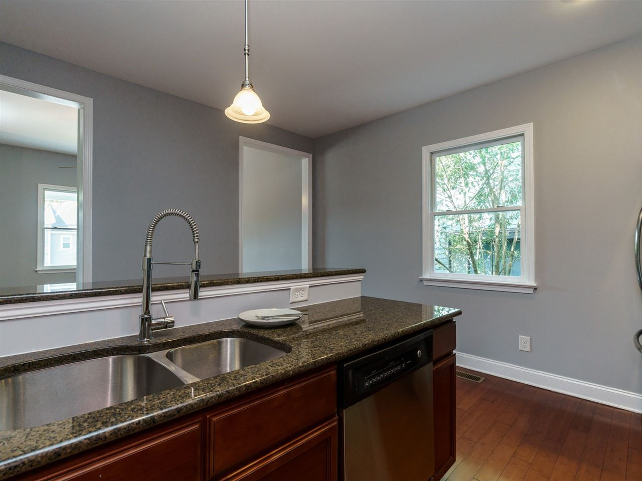 809 East Hargett Street Raleigh, NC 27601 - Photo 13 of 23 Kitchen