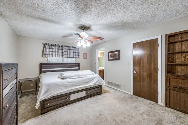 $300,000 | 508 South Pedigo Street, Pilot Point, TX 76258