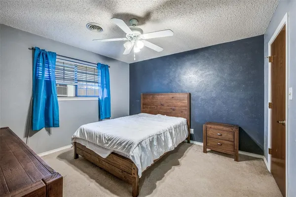 $300,000 | 508 South Pedigo Street, Pilot Point, TX 76258