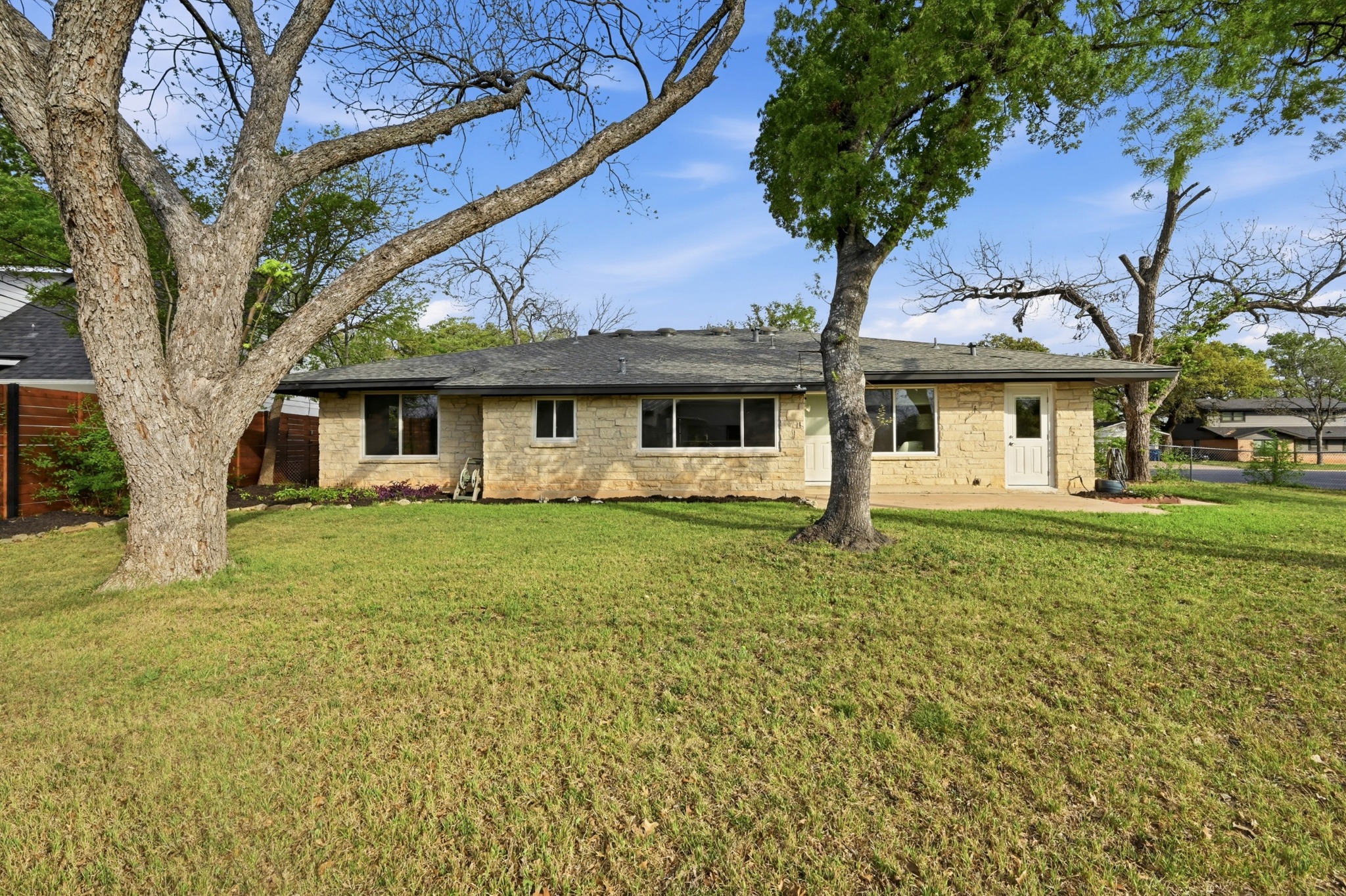 5301 Buffalo Pass Austin, TX 78745 - Photo 25 of 26 Backyard