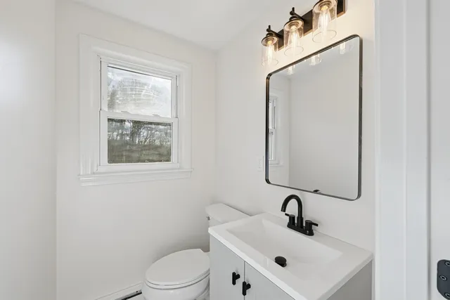 $425,000 | 25 L English Range Road, Unit B, Derry, NH 03038